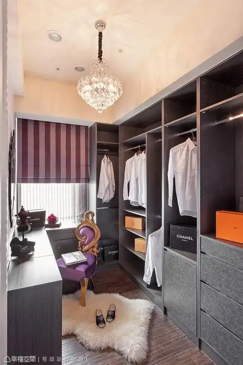 更衣室_1524380_183859