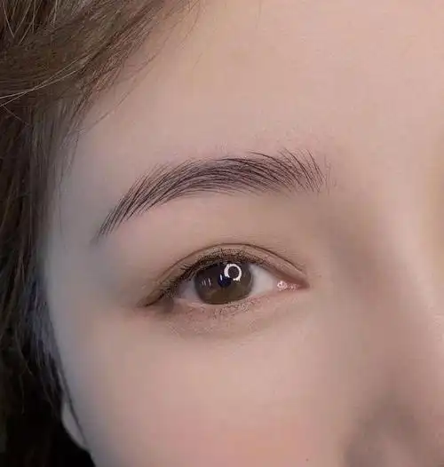 聚亿美老师带你复盘机器线条眉的上色技巧