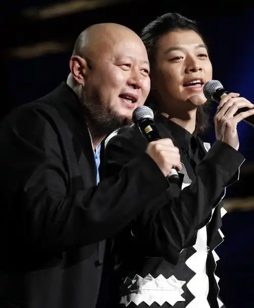 大花轿歌手火风个人资料