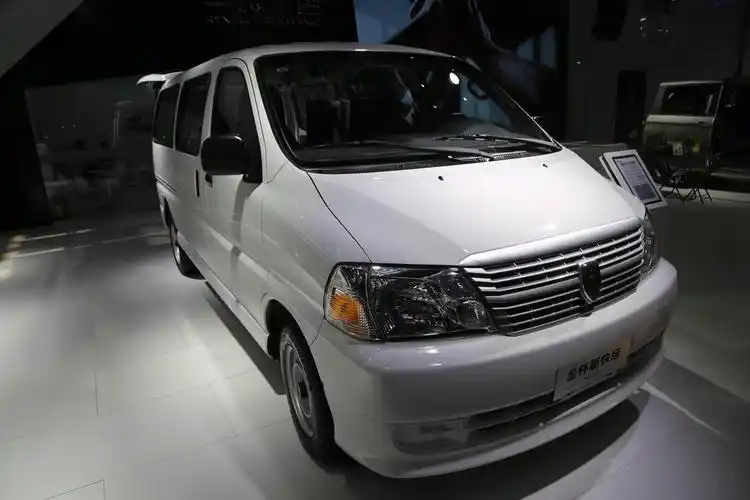 金杯新快运,华晨金杯第七代商用车,2018深港澳车展实拍!