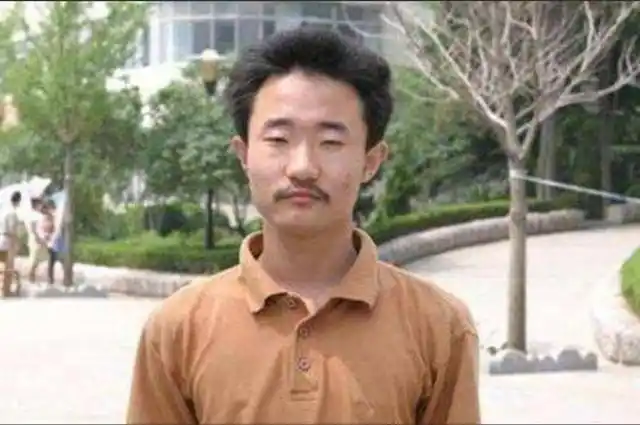 他是中国高考历史上最高分,只差一分满分,现在怎么样了?