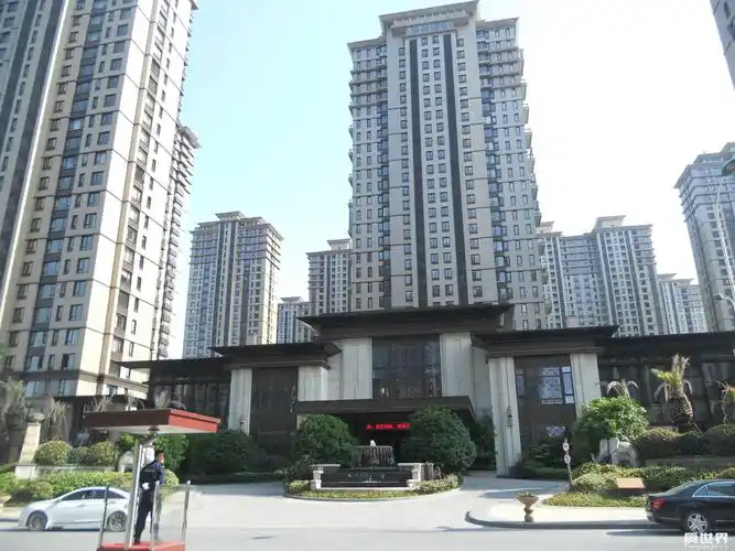 急出售金地天逸豪华装修186方跃层,整个小区*精典的七星级户型