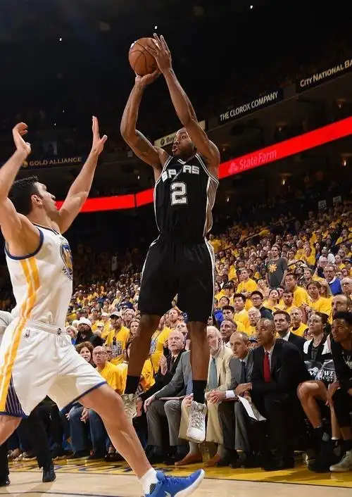 ptsd伦纳德起跳投篮太阳正常防守小卡接下来的动作让人揪心