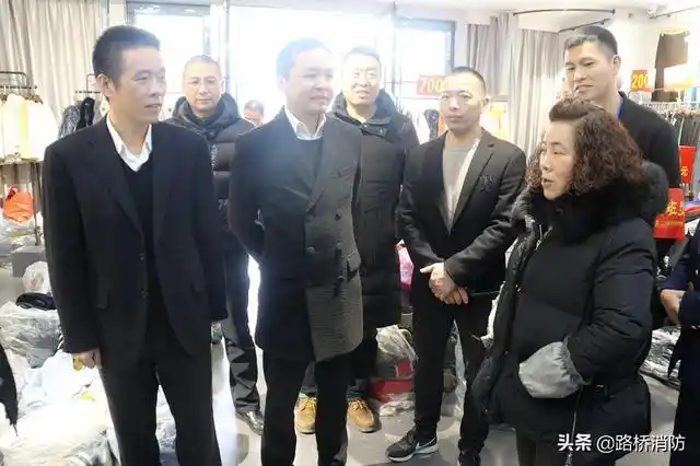 路桥区副区长罗华迪,项小平带队开展节前安全生产和消防安全大检查