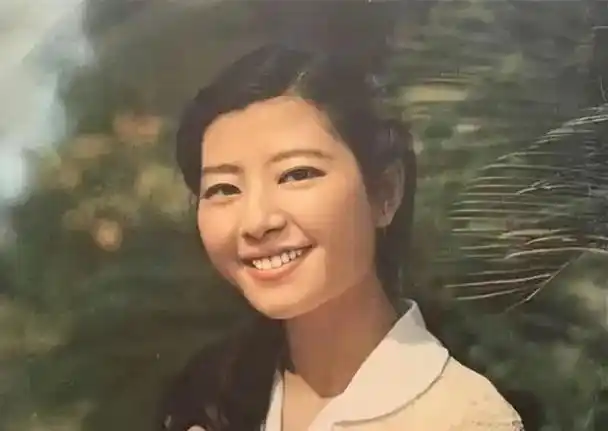 歌唱家殷秀梅:不顾家人反对嫁国外丈夫,我要追求幸福