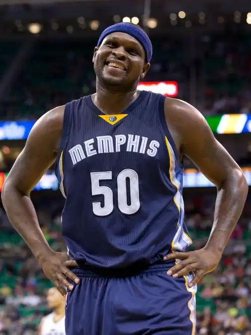 灰熊vs开拓者:兰多夫抢13个篮板,总篮板数排队史第一