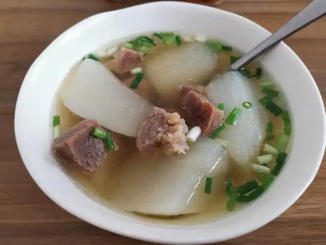 健康又低脂的牛肉萝卜汤