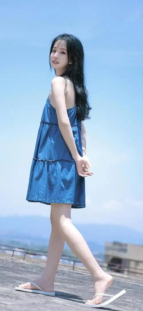 多彩壁纸654期|一组最新清纯甜美少女手机壁纸 高清壁纸无水印