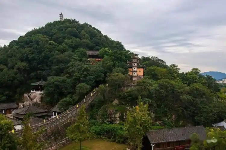 赞巾山景区升级改造工程全部完成这么美的巾山你敢认吗