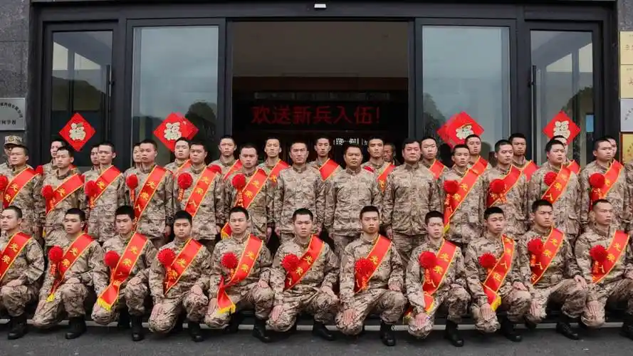 新田县举行2024年春季新兵入伍欢送大会