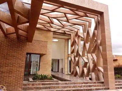 室外墙面装饰画