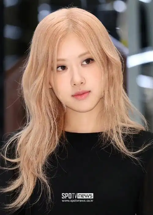chaeng laurent##朴彩英圣罗兰全球品牌大使
