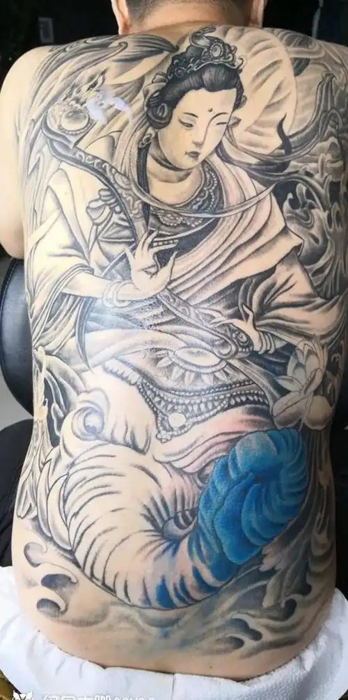 普贤菩萨纹身图片_背部新传统纹身图案