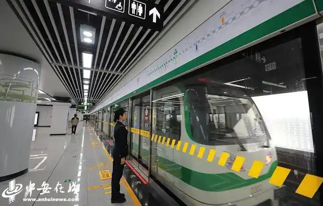 坐着3号线从西南到东北!全程需72分钟