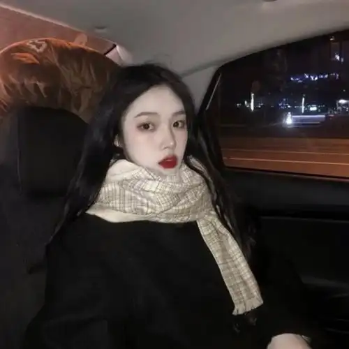 ins女头/闺蜜头像 二传标注dt女孩林柚