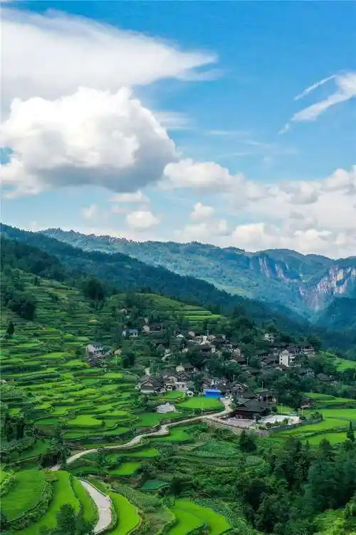 湖南省湘西土家族苗族自治州花垣县补抽乡桃子村景色.刘振军摄