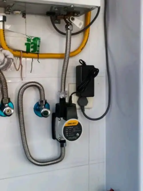 得力(deli)全自动增压泵家用热水器自来水加压泵直流泵小型70w水泵 dl