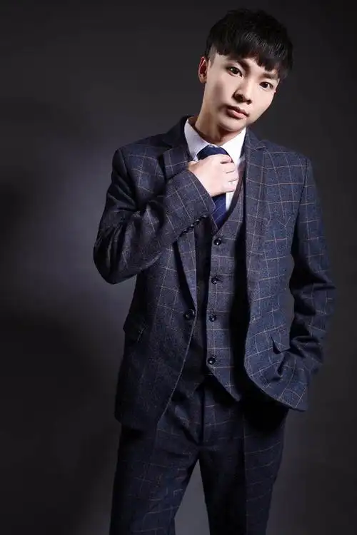 娱乐 正文   3月27日讯,华语90后流行男歌手,音乐制作人罗永乾在北京