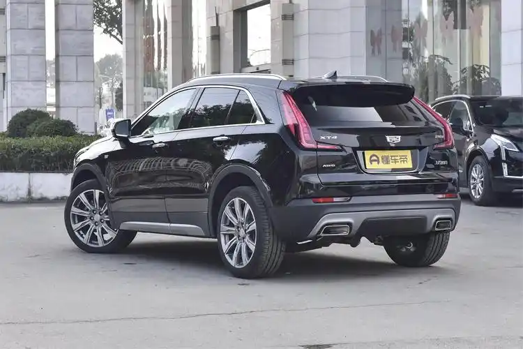 凯迪拉克xt4 四驱尊贵型,定位紧凑型suv,售34.67万元,油耗经济