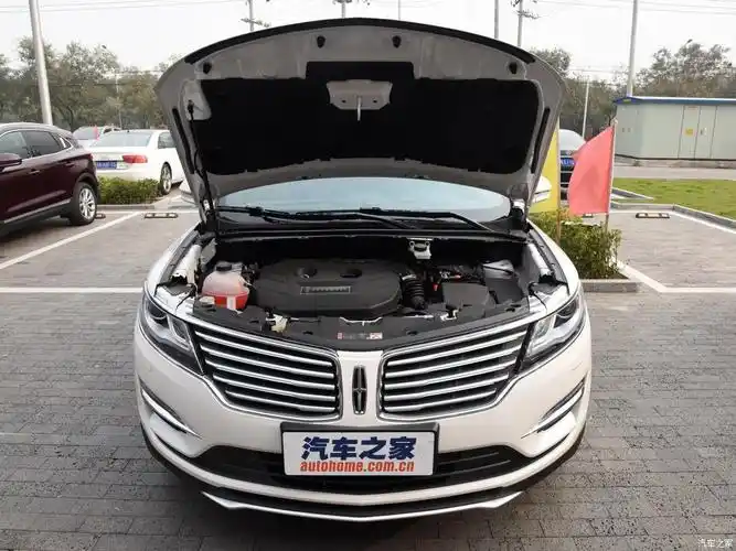 林肯 林肯mkc 2017款 2.0t 两驱尊悦版