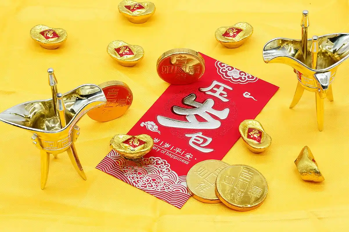 春节压岁钱还分多与少?父母偏心,自己应该如何调整?