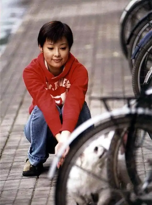 老照片:"杜小月"袁立的青春旧影