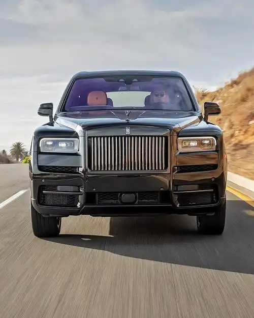 劳斯莱斯库里南,最豪华的越野车