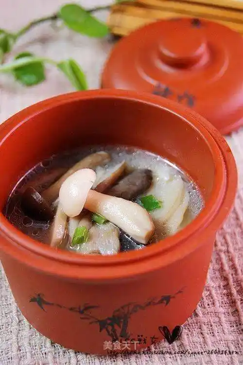 菌菇煲的做法_菌菇煲怎么做_菜谱_美食天下