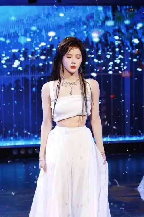 今日星拍放送##段艺璇舞台王者