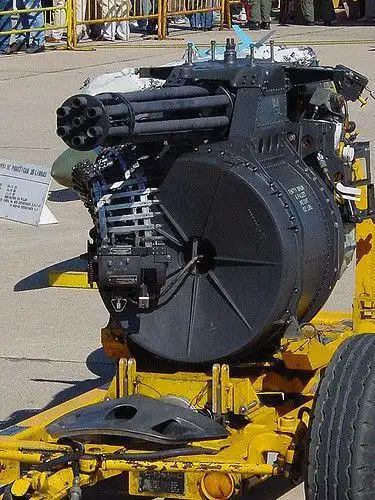 f-22战斗机的机炮是m61火神机关炮,而苏27的机关炮和苏-35 的机炮