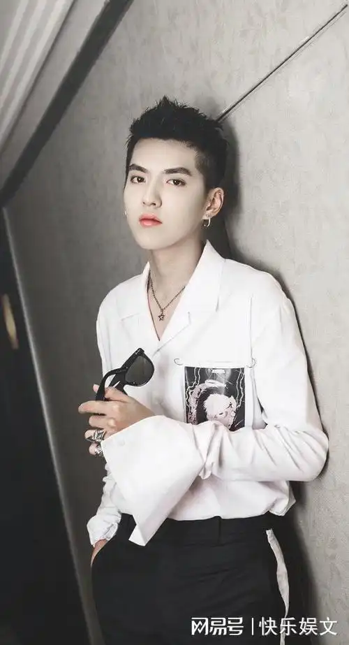 33岁吴亦凡二审被判13年违背妇女意志并且聚众淫乱证据确凿