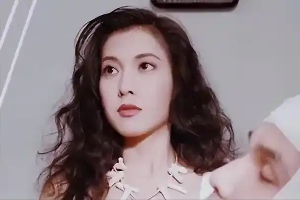 回顾李婉华:和吴镇宇同居八年,转身爱上何家劲,让坤哥黯然神伤