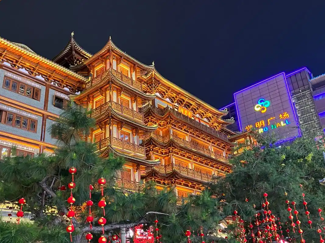 99门票:免费99地址:大佛寺位于广东省广州市越秀区惠福东路惠新