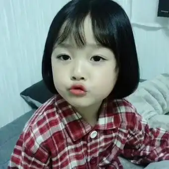 表情包权律二正面照,清新文艺搞怪又可爱,妥妥的一枚小美女