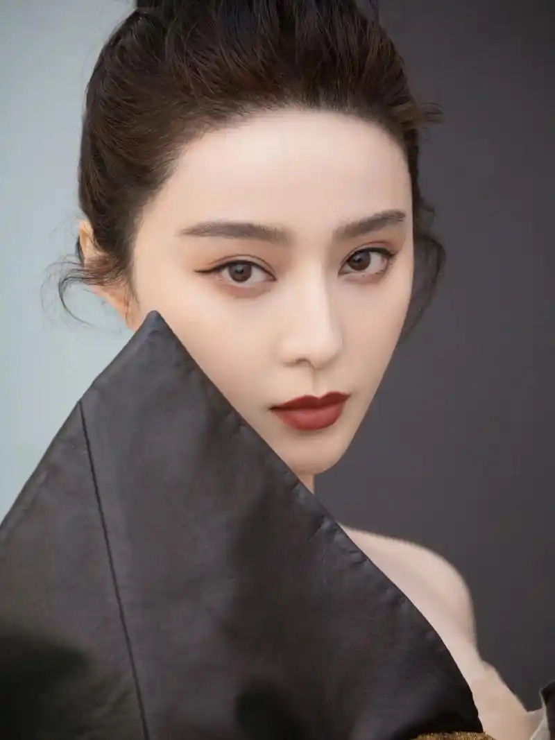 范冰冰—内娱颜值的天花板 范冰冰的美颜暴击!好美啊!#明星