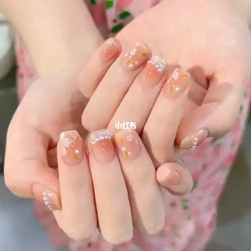 超级小清新的短指甲