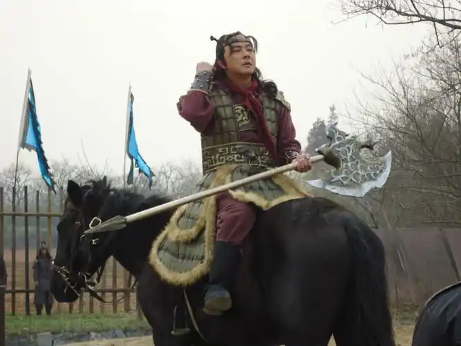 张卫健帅气剧照_有张卫健的地方就有欢笑