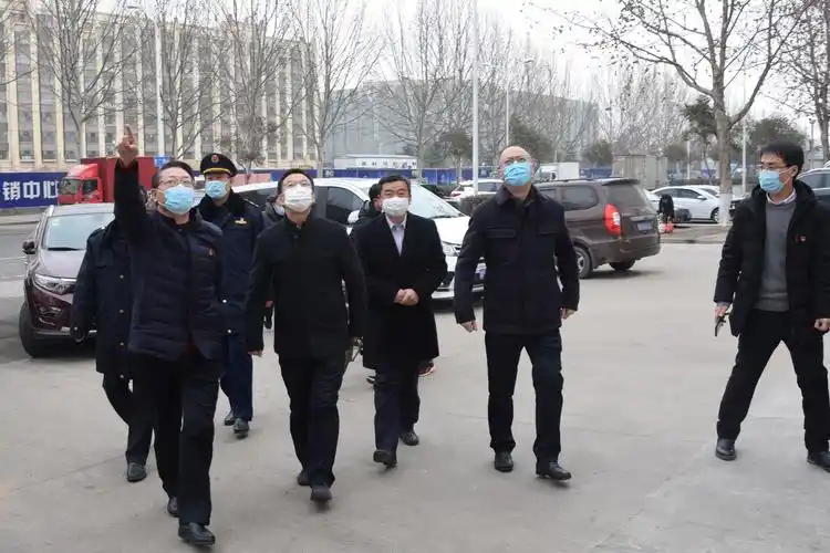 青岛市市场监督管理局党组书记,局长张杰莅临城阳批发市场调研新冠