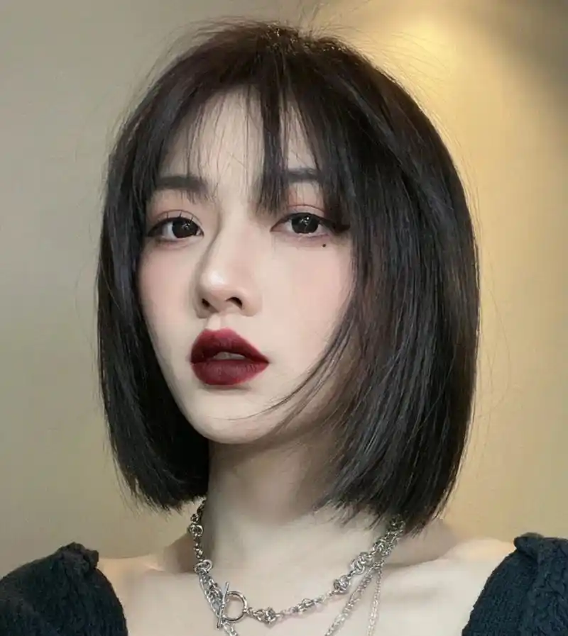 短发 可甜 可盐的减龄显小适合圆脸方脸 长度设计头部后区发际线向下