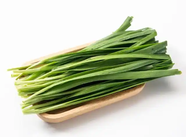 患有高血压不能吃韭菜想稳定血压这3素食也要少碰