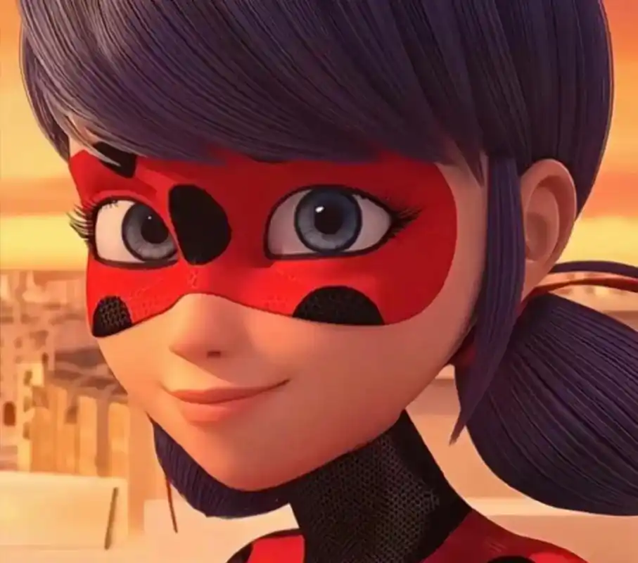 瓢虫雷迪～cos:@fish19 她超美!爱死了 #玛丽娜  - 抖音