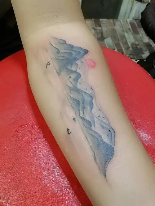 情侣泼墨山水纹身修改老旧纹身水冶纹身金左堂水墨画