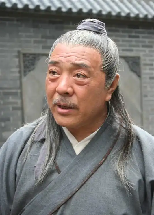 他也曾扮演沙僧,实为京剧演员,演技与初版不相上下!