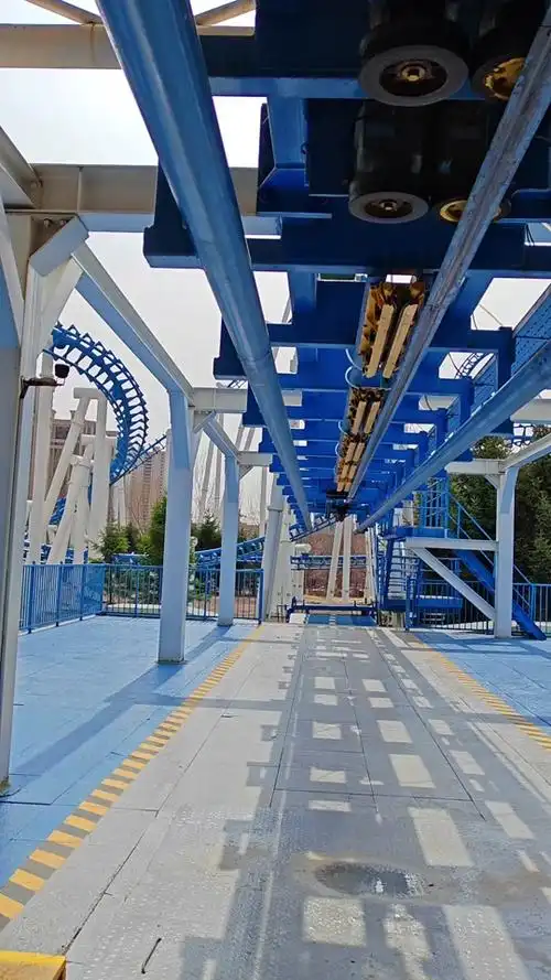 太原方特过山车第一视角 - 抖音