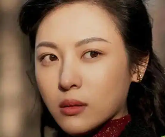 父辈的荣耀:34岁周放和40岁葛珊珊站一起,才知什么是演技炸裂