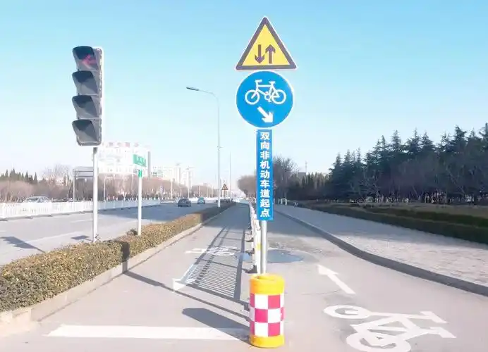 高新区柳泉路非机动车道改造升级成效显著