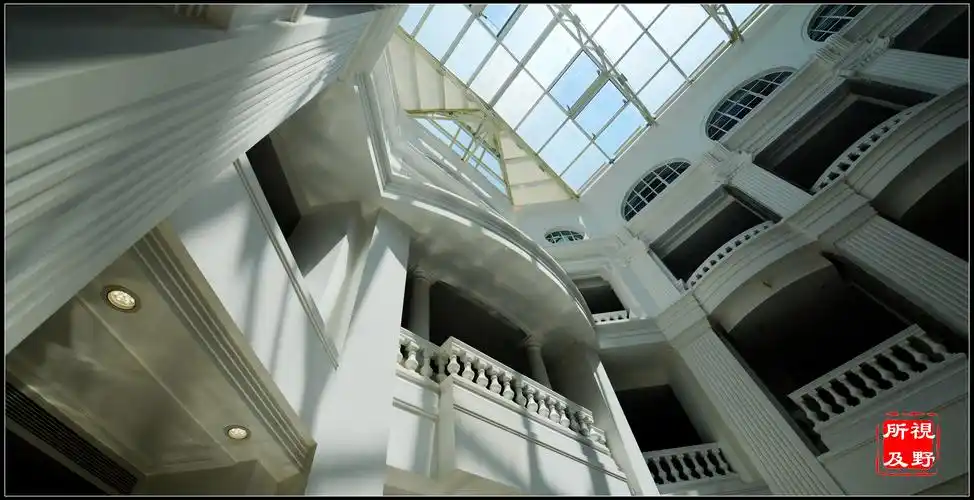 到了北京坊才知道差点儿把前门劝业场给忘了