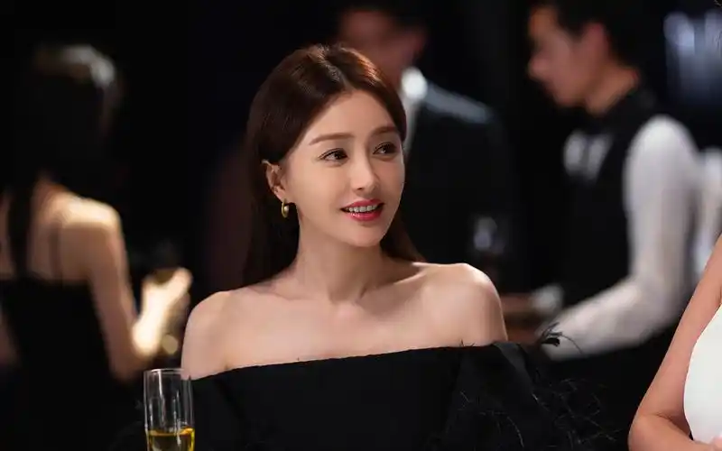 【秦岚】理智派生活相关采访_哔哩哔哩_bilibili