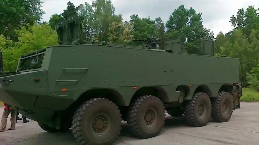 世界上最神奇的10辆军用装甲车