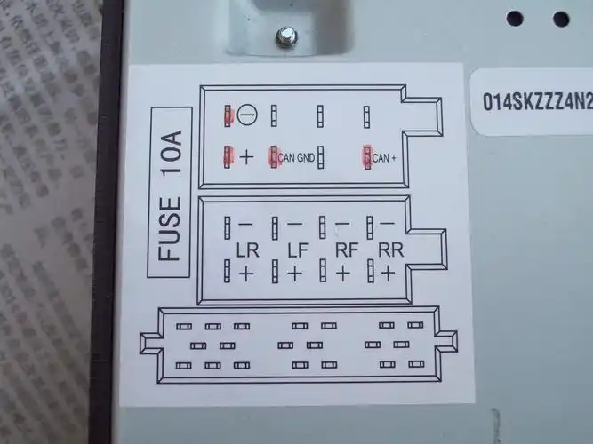 拆下进气岐管上的压力传感器的线束插头,将点火开关_接线图分享